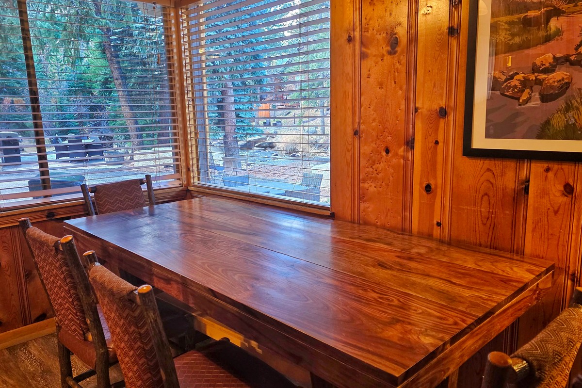 Fox Cabin Dining
